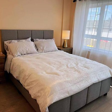 Brand New Luxury 2-Bedroom Townhouse. Дункан Экстерьер фото